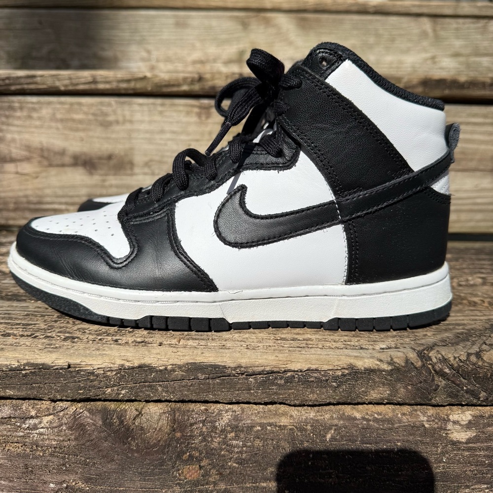 Nike Dunk High Panda Sneakers